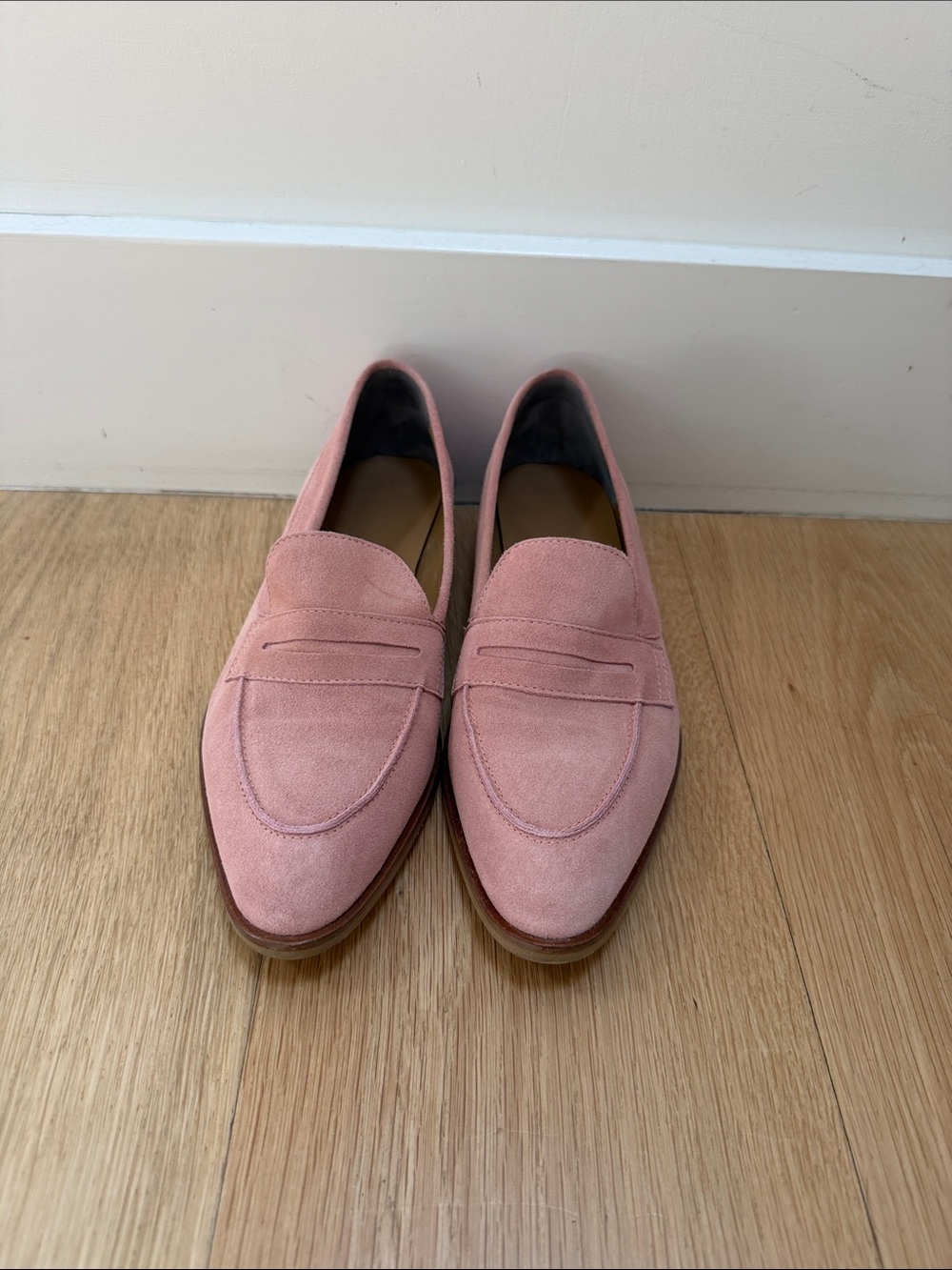Everlane - size 9 Blush Pink Suede Penny Loafers